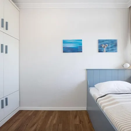Center 763 Apartment *