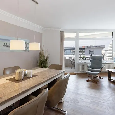 Center 763 Apartment *